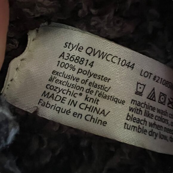 Barefoot Dreams Pom Pom Beanie Scarf Set Espresso Cocoa NWT - Picture 9 of 10